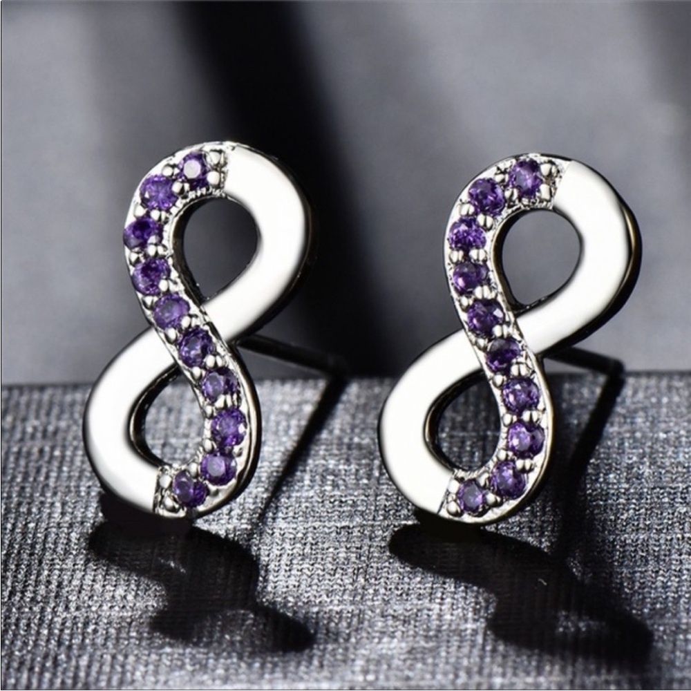 Farah Jewelry Silver Heart Motif Earrings